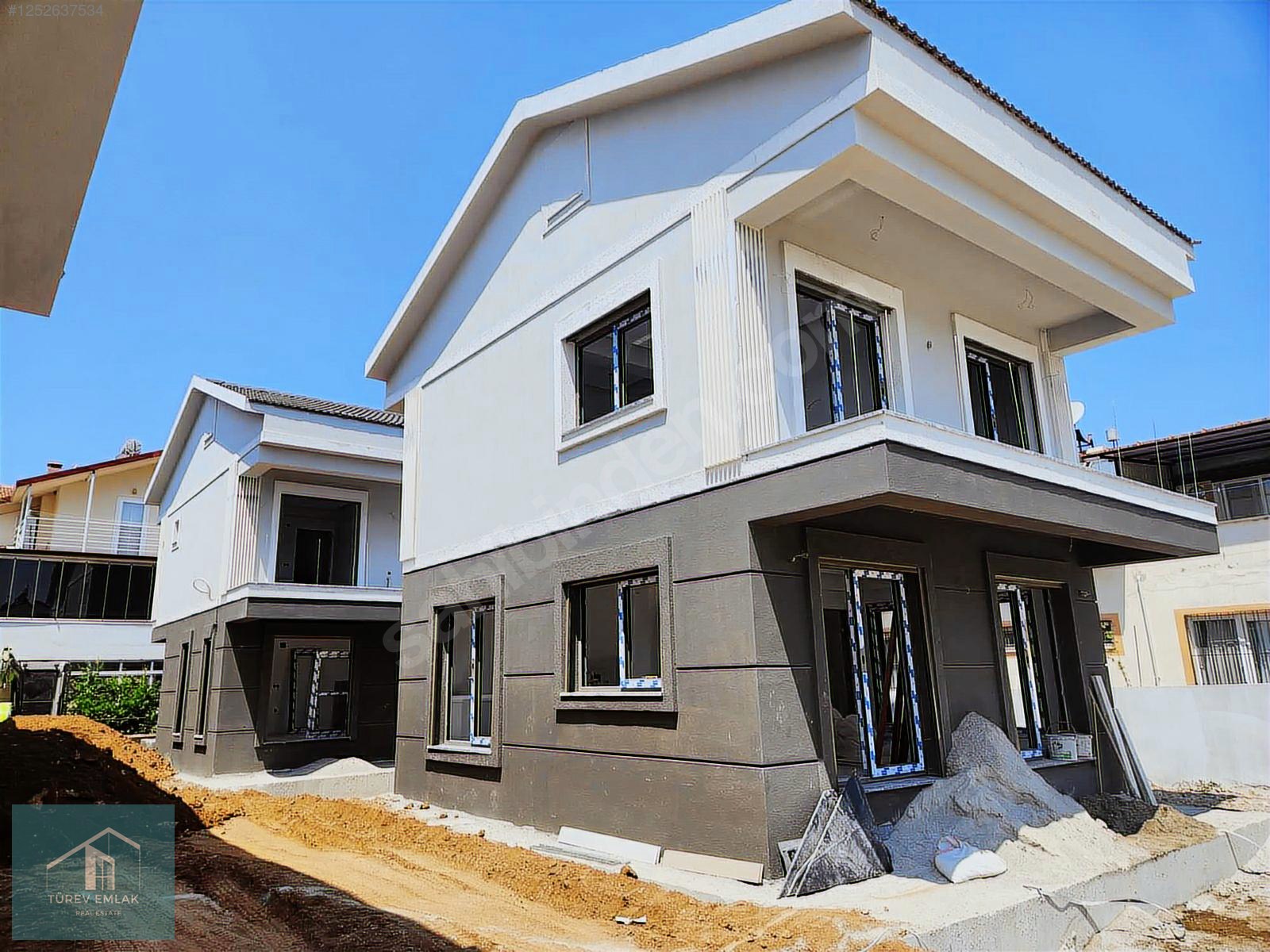 FETHİYE YENİMAHALLEDE SATILIK SIFIR 4+1 VİLLA