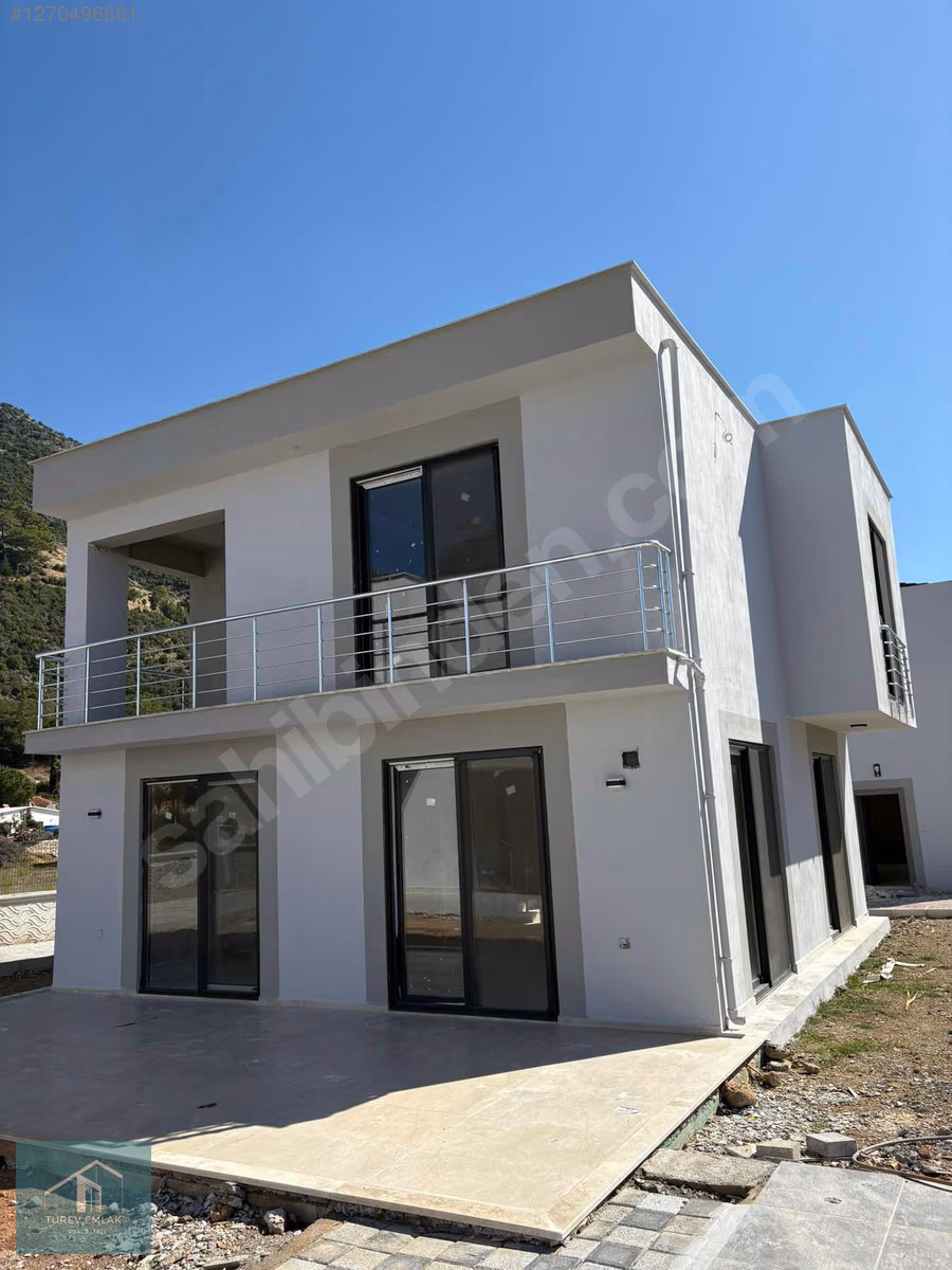 FETHİYE ÜZÜMLÜ'DE UZUN DÖNEM KİRALIK 3+1 MÜSTAKİL VİLLA